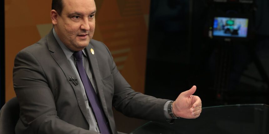 ex-presidente-da-funai-e-condenado-por-perseguir-servidores