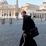 igreja-catolica-e-lenta-para-ajudar-vitimas-de-abuso,-diz-comissao