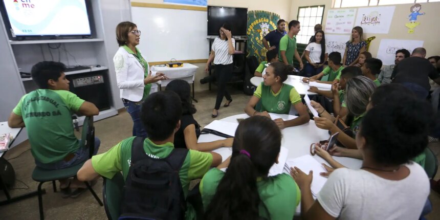 liminar-mantem-presenca-de-professores-em-salas-de-leitura-de-sp