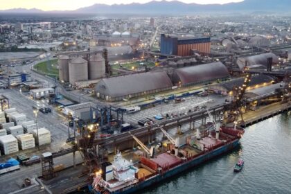 porto-de-paranagua-e-concedido-ao-consorcio-canal-galheta-dragagem