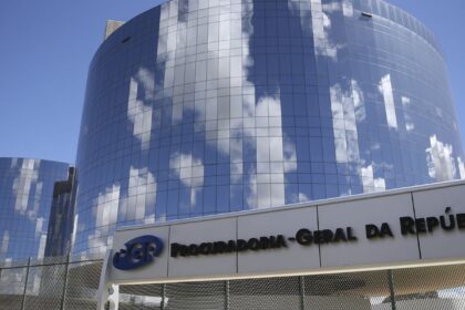 mpf-recorre-para-barrar-exploracao-de-petroleo-na-bacia-do-amazonas