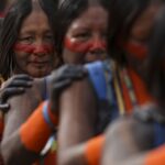 ibge:-391-etnias-indigenas-falam-295-linguas-no-brasil