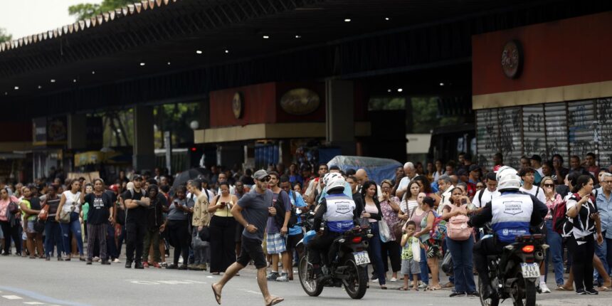 operacao-contencao:-ferj-adia-partidas-da-serie-b1-do-carioca