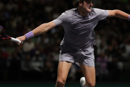 joao-fonseca-vence-shapovalov-na-estreia-do-masters-1000-de-paris