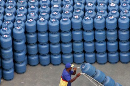 beneficiarios-com-nis-final-7-recebem-auxilio-gas-nesta-terca-feira