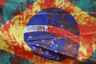 moradores-do-complexo-do-alemao-tentam-retomar-rotina-apos-operacao