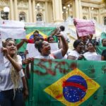 moradores-do-rio-protestam-contra-mortes-na-operacao-contencao