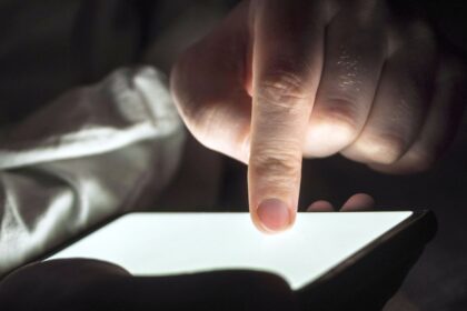 sp:-acao-contra-receptacao-de-celulares-prende-tres-pessoas