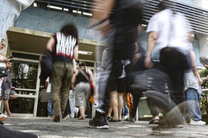 entenda-como-e-calculada-a-nota-das-provas-objetivas-do-enem-2025