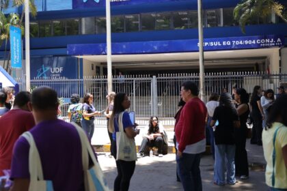 estudantes-chegam-cedo-para-o-enem-e-relatam-superacao-e-confianca