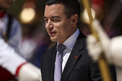 em-referendo,-equador-rejeita-instalar-bases-militares-estrangeiras