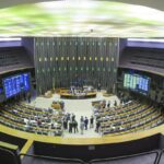 parlamentares-se-dividem-entre-apoios-e-criticas-a-prisao-de-bolsonaro