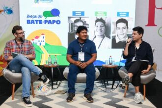 escolas-indigenas-recebem-1-livro-infantil-em-lingua-do-alto-xingu