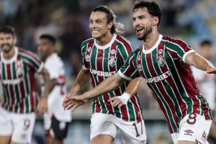 fluminense-goleia-sao-paulo-e-confirma-presenca-na-copa-libertadores