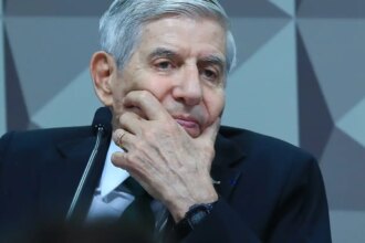 moraes-pede-comprovacao-do-historico-clinico-de-augusto-heleno