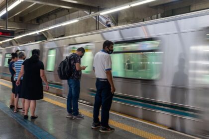 pagamento-por-aproximacao-passa-a-ser-usado-no-metro-de-sao-paulo