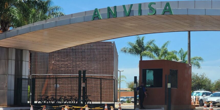 anvisa-proibe-fabricacao-e-venda-de-suplementos-com-ora-pro-nobis