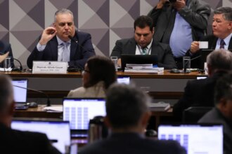 cpmi-do-inss-rejeita-convocar-lulinha-e-o-ministro-jorge-messias