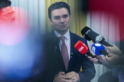 celso-sabino-deixa-o-ministerio-do-turismo