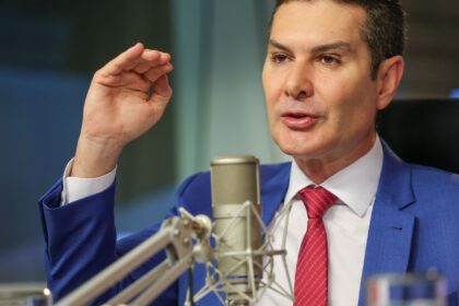 governo-federal-vai-investir-r$-4-bilhoes-em-trens-no-recife