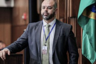 assessor-de-rodrigo-bacellar-e-exonerado-de-cargo-na-alerj