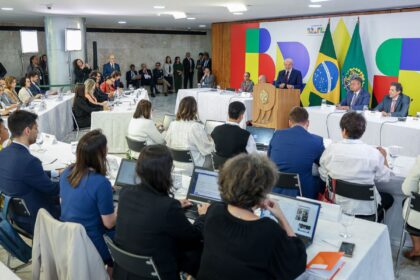 lula-afirma-que-vai-vetar-pl-da-dosimetria