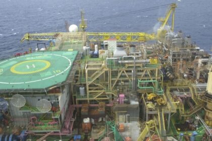 mesmo-com-vazamento-sanado,-plataforma-da-petrobras-segue-sem-producao