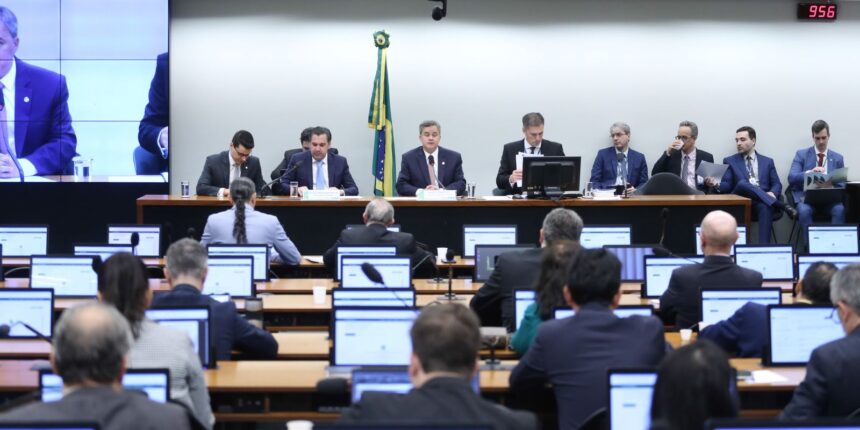 comissao-do-congresso-aprova-orcamento-de-2026