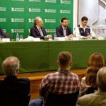 ministro-assina-contrato-para-compra-de-vacina-da-dengue-do-butantan