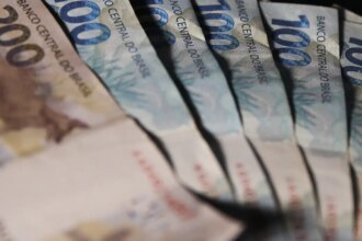 mais-de-141-mil-ainda-nao-sacaram-abono-salarial;-veja-como-consultar