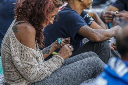 um-em-cada-cinco-brasileiros-ja-usou-drogas-ilicitas,-aponta-estudo