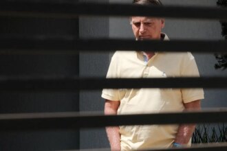 bolsonaro-inicia-reabilitacao-pos-operatoria