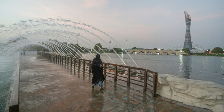 produtor-de-petroleo,-catar-pede-dialogo-a-eua-e-venezuela