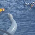 helicoptero-faz-pouso-forcado-no-mar-em-cabo-frio