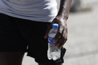 calor-causa-2,6-mil-atendimentos-de-emergencia-no-estado-do-rio