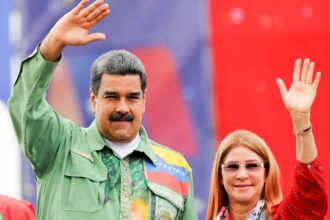 china-pede-aos-eua-a-libertacao-imediata-de-maduro-e-sua-esposa