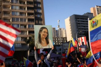 descartada-por-trump,-corina-ataca-delcy-e-promete-voltar-a-venezuela