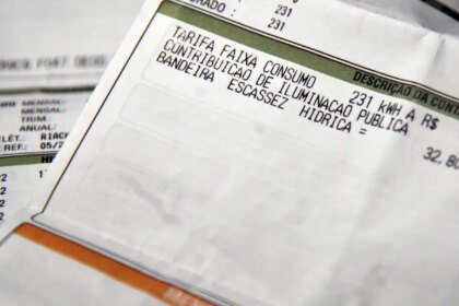 aneel-divulga-calendario-para-anuncio-de-bandeiras-tarifarias-em-2026