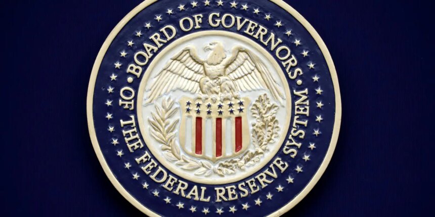 trump-usa-acusacao-criminal-como-chantagem-para-reduzir-juros,-diz-fed