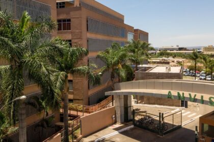 anvisa-suspende-suplementos-alimentares-de-duas-marcas;-confira