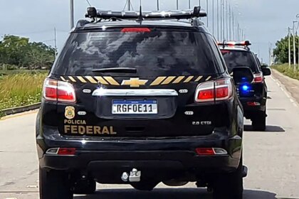 pf-realiza-operacao-para-combater-trafico-de-cocaina-do-pcc