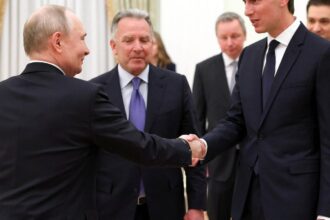 ucrania,-russia-e-eua-vao-juntos,-pela-1a-vez,-a-mesa-de-negociacoes