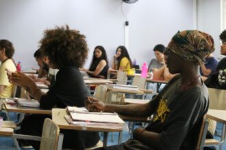 fuvest-divulga-lista-de-aprovados-no-vestibular-2026