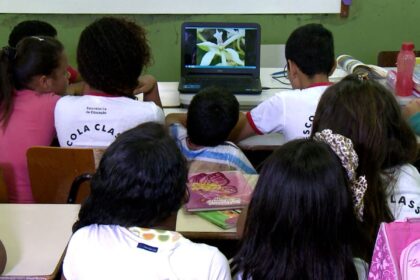 tv-brasil:-racismo-na-escola-e-tema-do-caminhos-da-reportagem