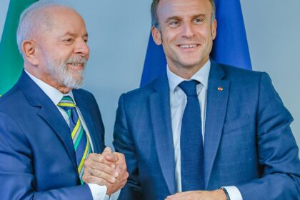 em-telefonema,-lula-e-macron-conversam-sobre-conselho-da-paz-de-trump