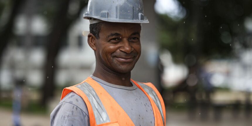 ir-zero-para-quem-ganha-ate-r$-5-mil-vale-nos-salarios-pagos-este-mes