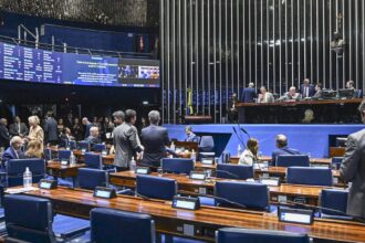 senado-aprova-mp-que-cria-programa-gas-do-povo;-texto-vai-a-sancao