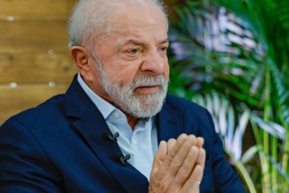 lula-pede-mobilizacao-contra-“industria-de-contar-mentiras”