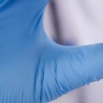 comeca-vacinacao-de-1,2-milhao-de-profissionais-de-saude-contra-dengue