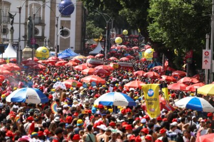 pm-do-rio-prende-mais-de-200-pessoas-durante-carnaval